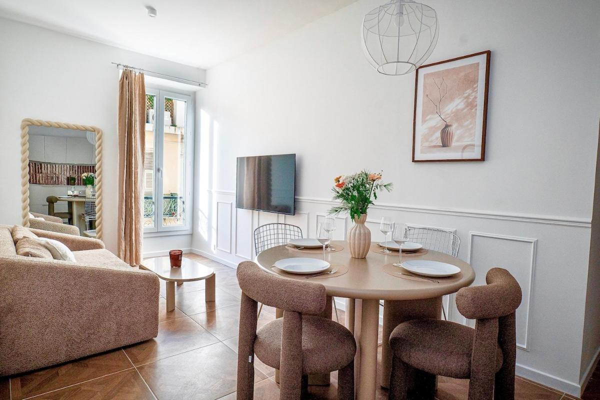 Reflet D'azur, A Deux Pas De La Promenade & La Apartment Nice