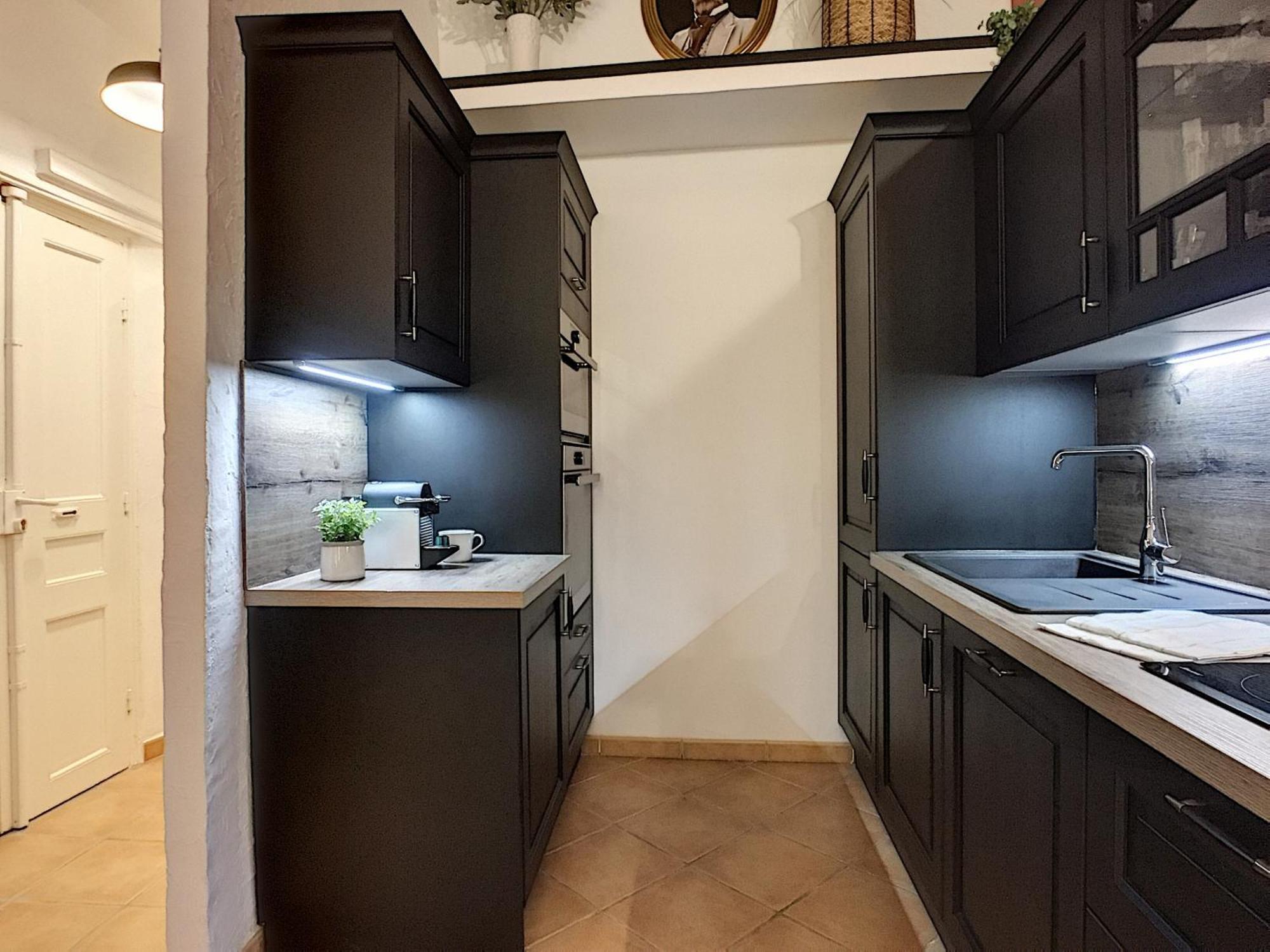 Apartment Nestor&jeeves - L Escale - Old Town *