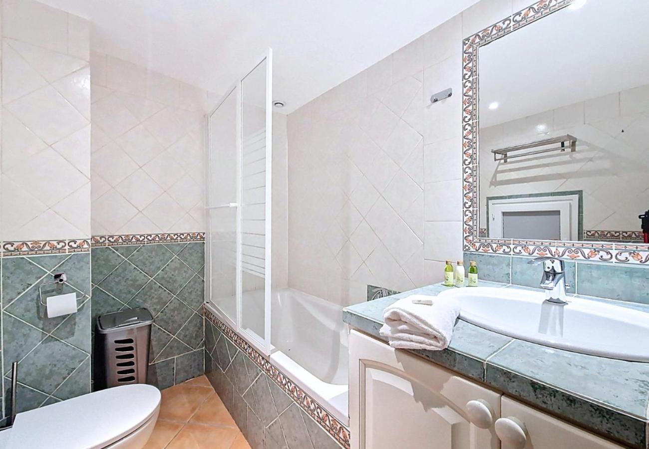 Apartment Nestor&jeeves - L Escale - Old Town *