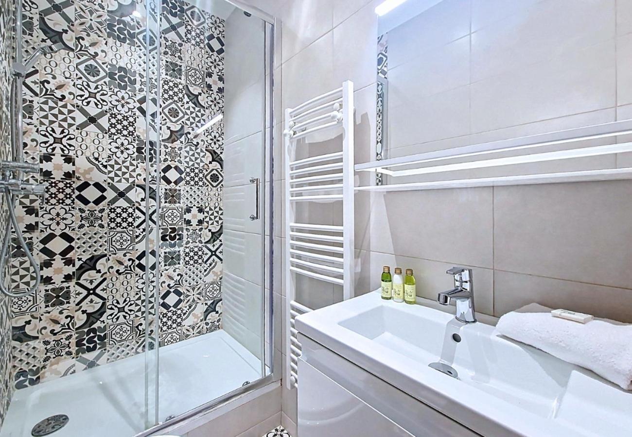 Apartment Nestor&jeeves - L Escale - Old Town *