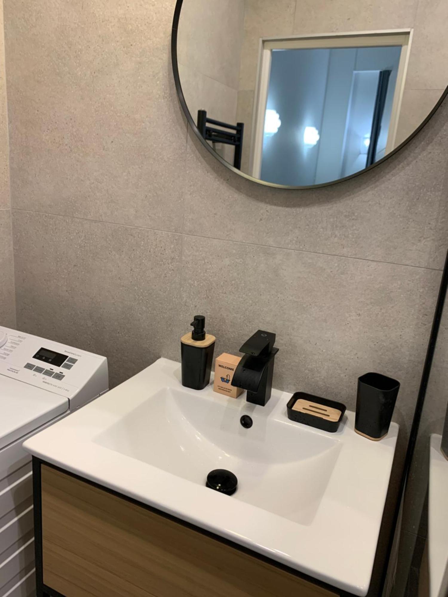 Apartment Elegant T2 Au Calme Nice