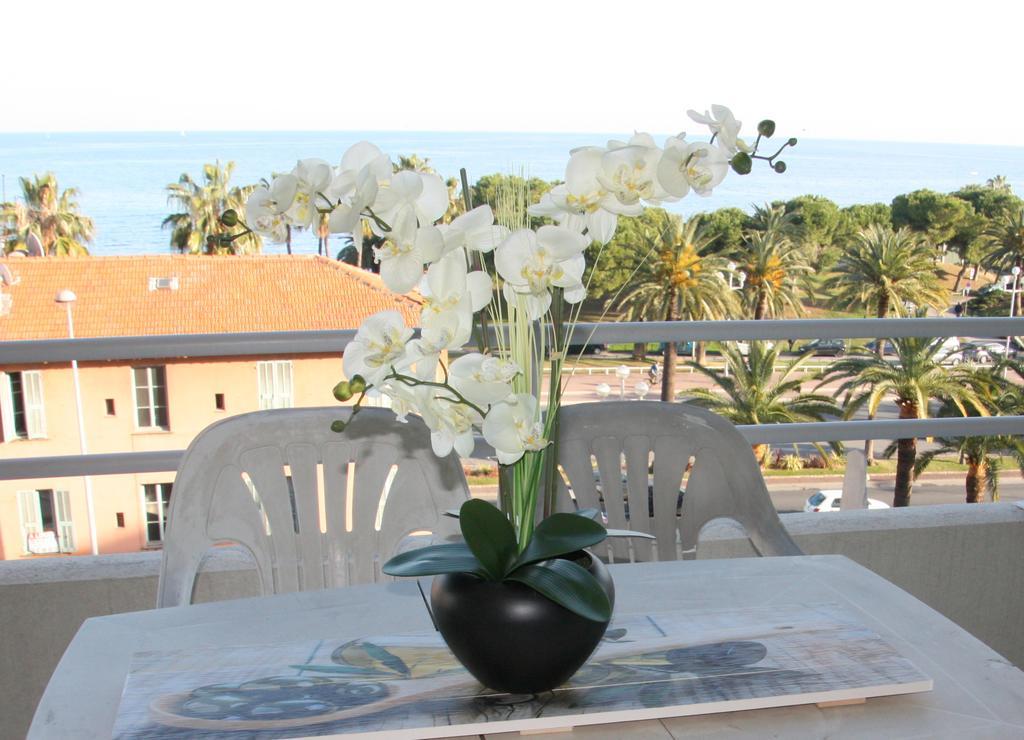 La Suite Californienne Apartment *