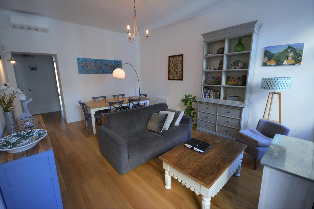 Apartment Be Our Guests In Port Le Pin *