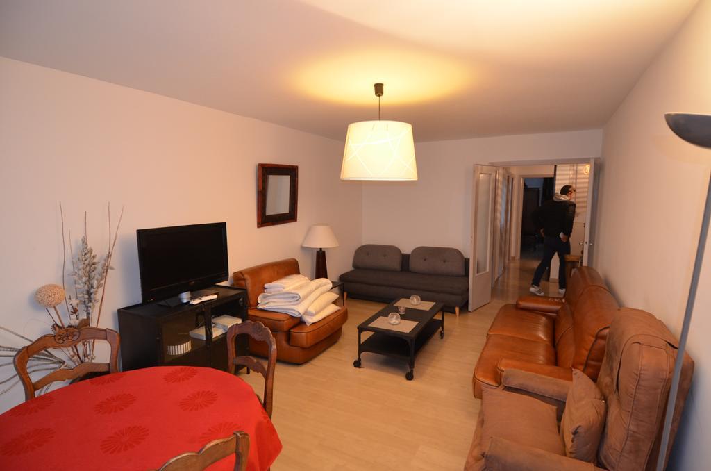 6 Personnes Avec Terrasse Le Port