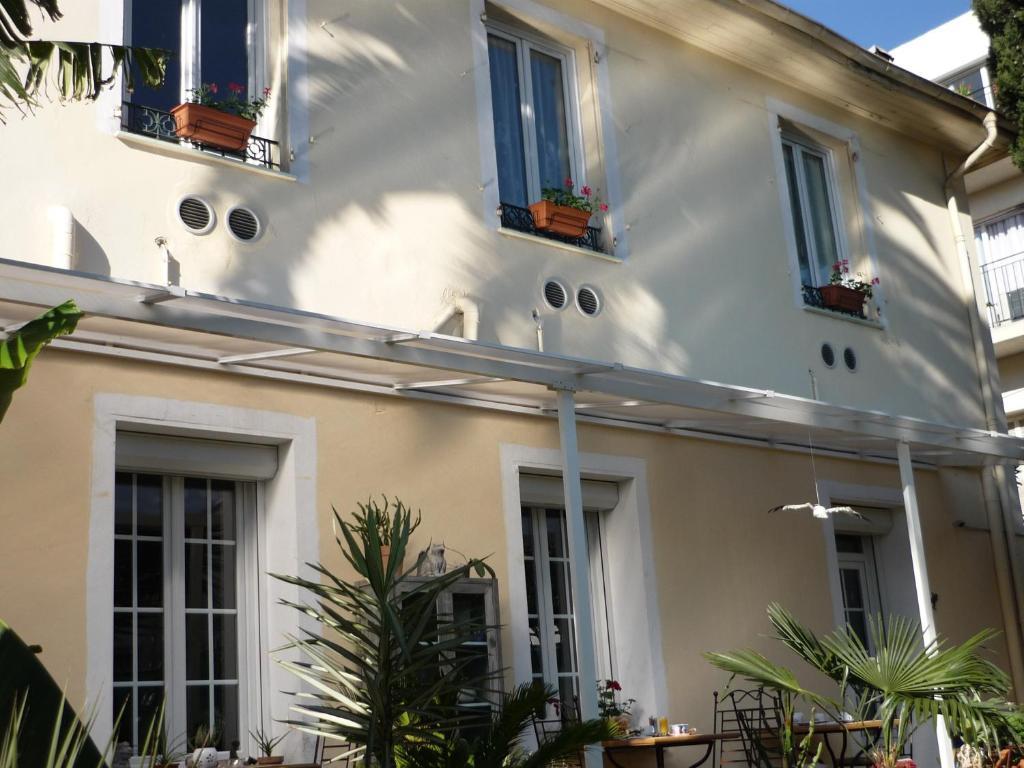 Hotel Logis Victorine