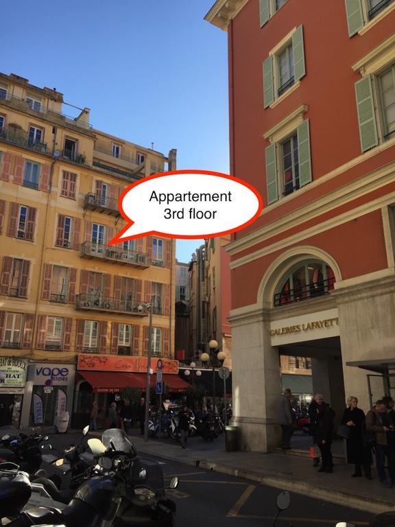 Apartment 2 Bedrooms In Central Location On The Famous Place Massena *