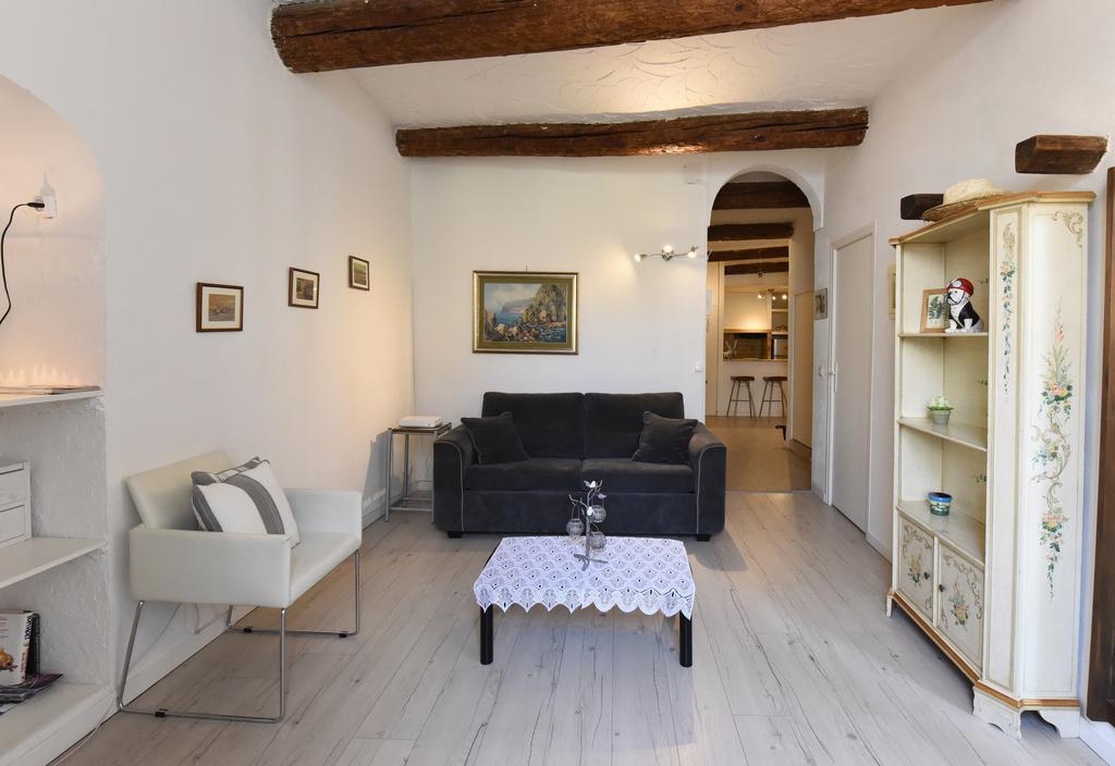 Apartamento Great Flat In The Old Town Up To 4