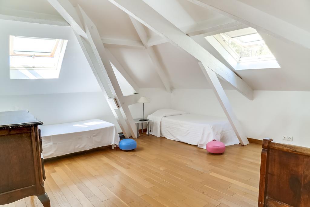 Luckey Homes- Avenue Pierrette Nice