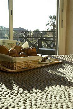 Carlton Nice, Partially Renovated 3* Nice