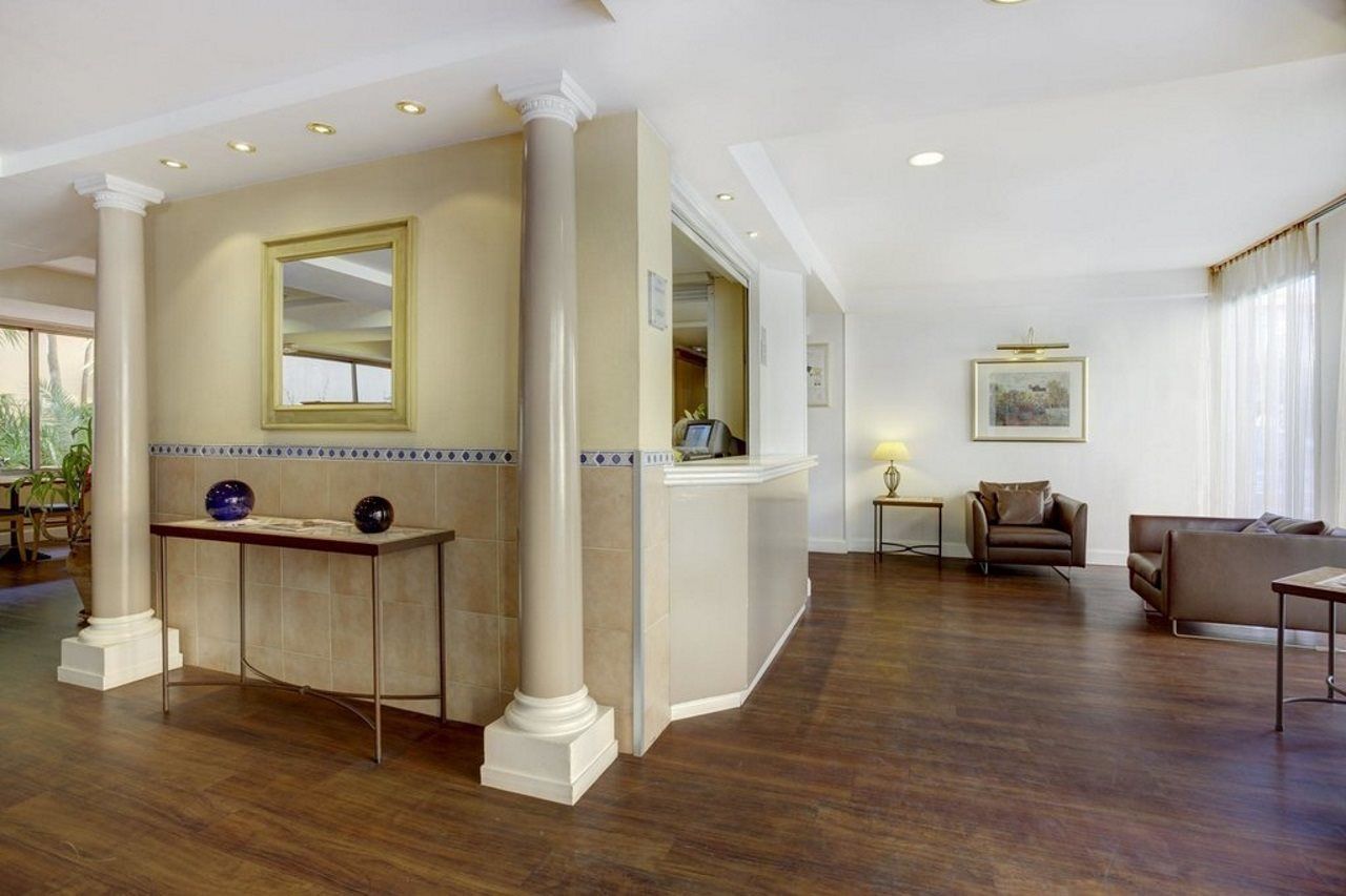 Aparthotel Residhome Promenade Nice