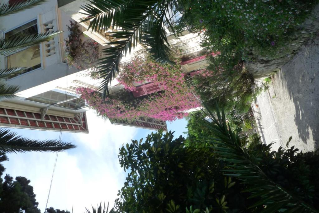 Castel Enchante Bed & Breakfast Nice