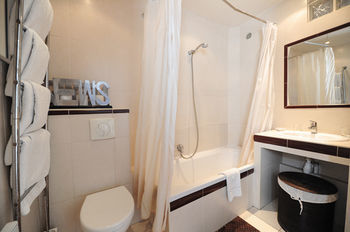 Grand Loft Jean Medecin Apartment