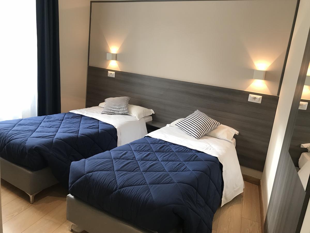 Boutique Neptune 3* Nice