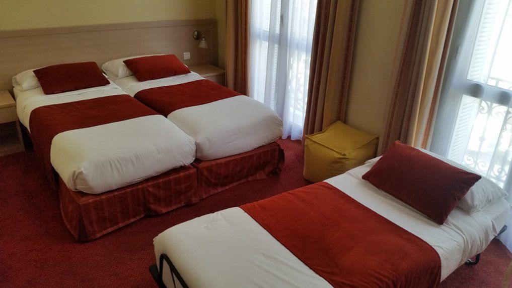 Hotel Les Cigales 3*