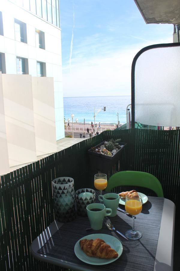 - L'emeraude Balcon Vue Mer Apartment