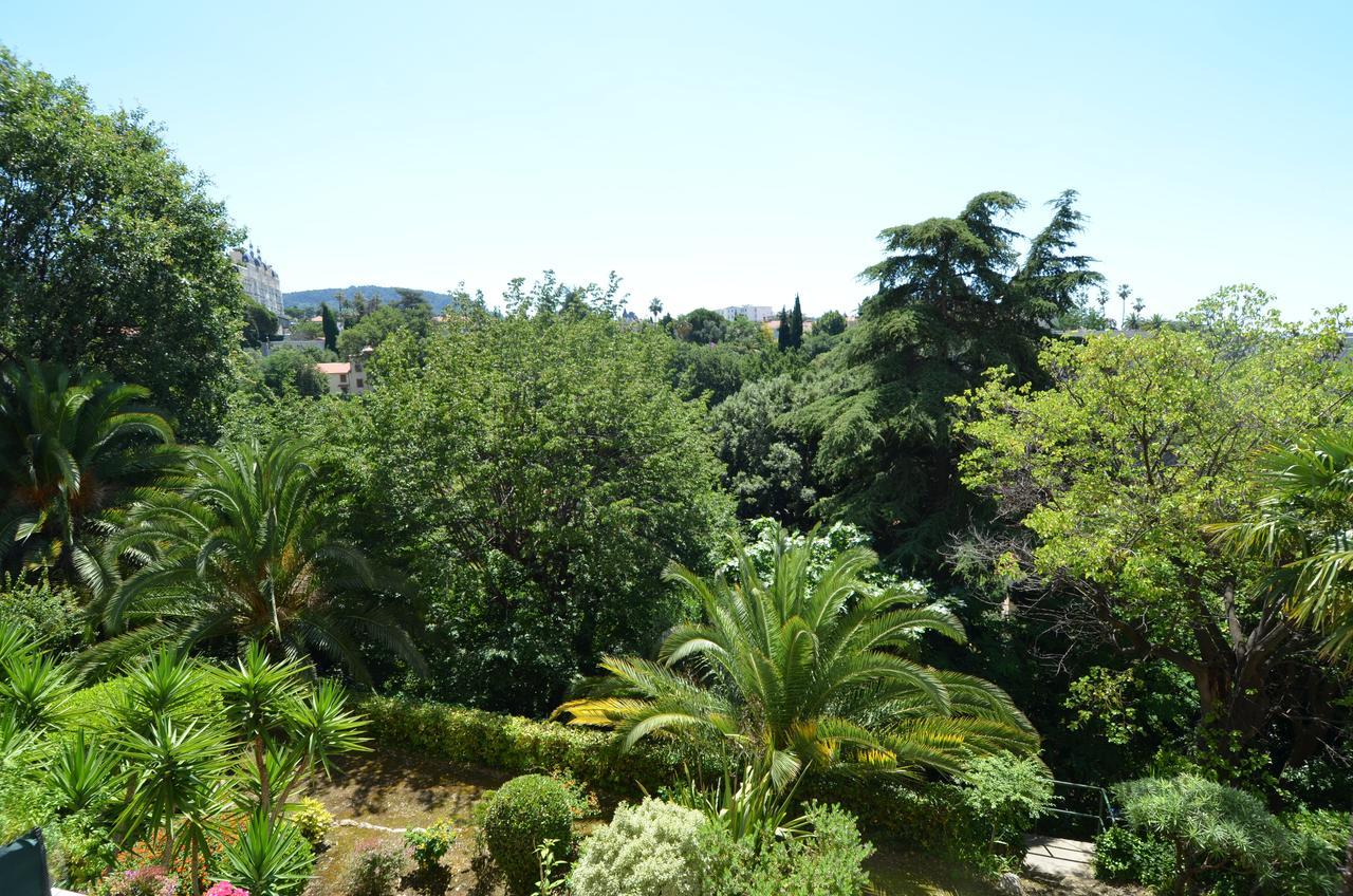Grand 35m² 4 Personnes Avec Balcon Quartier Valrose * Nice