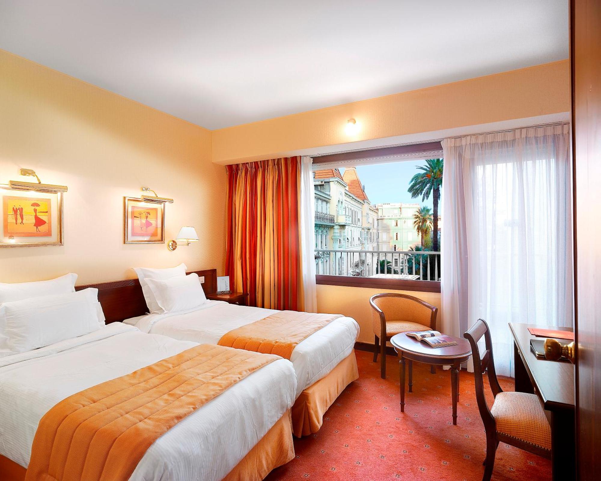 Splendid & Hotel 4*