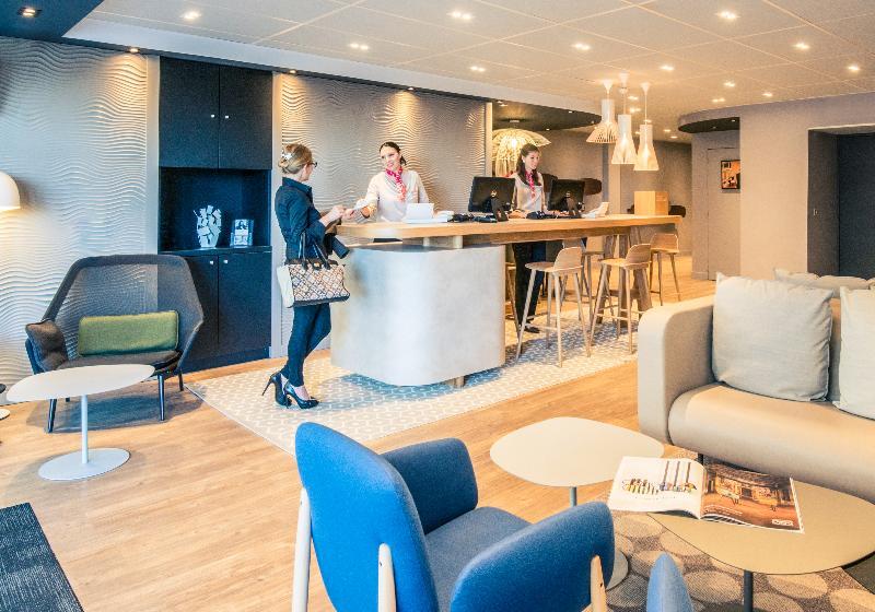 Mercure Promenade Des Hotel 4*