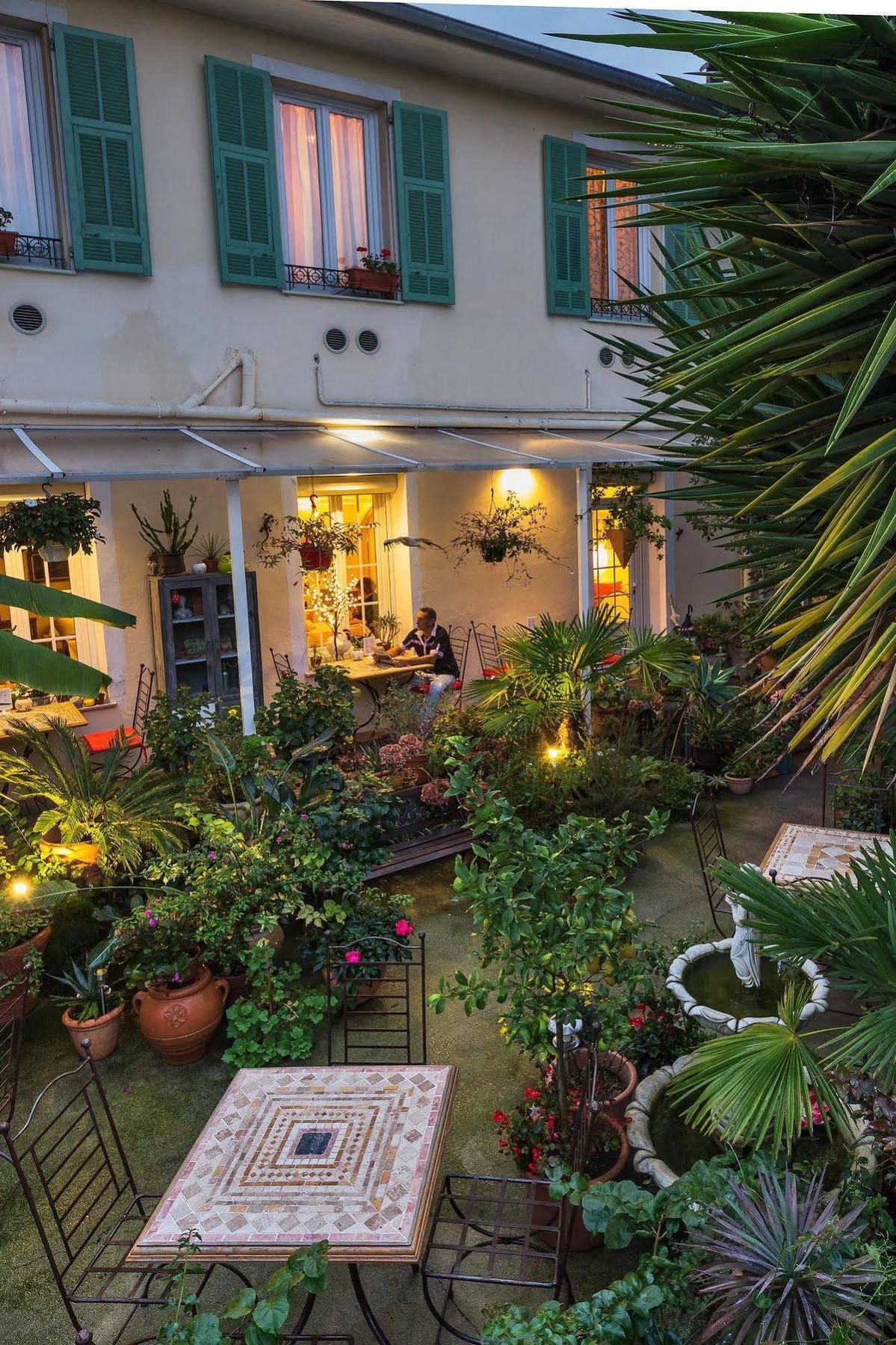 Logis Victorine 2* Nice