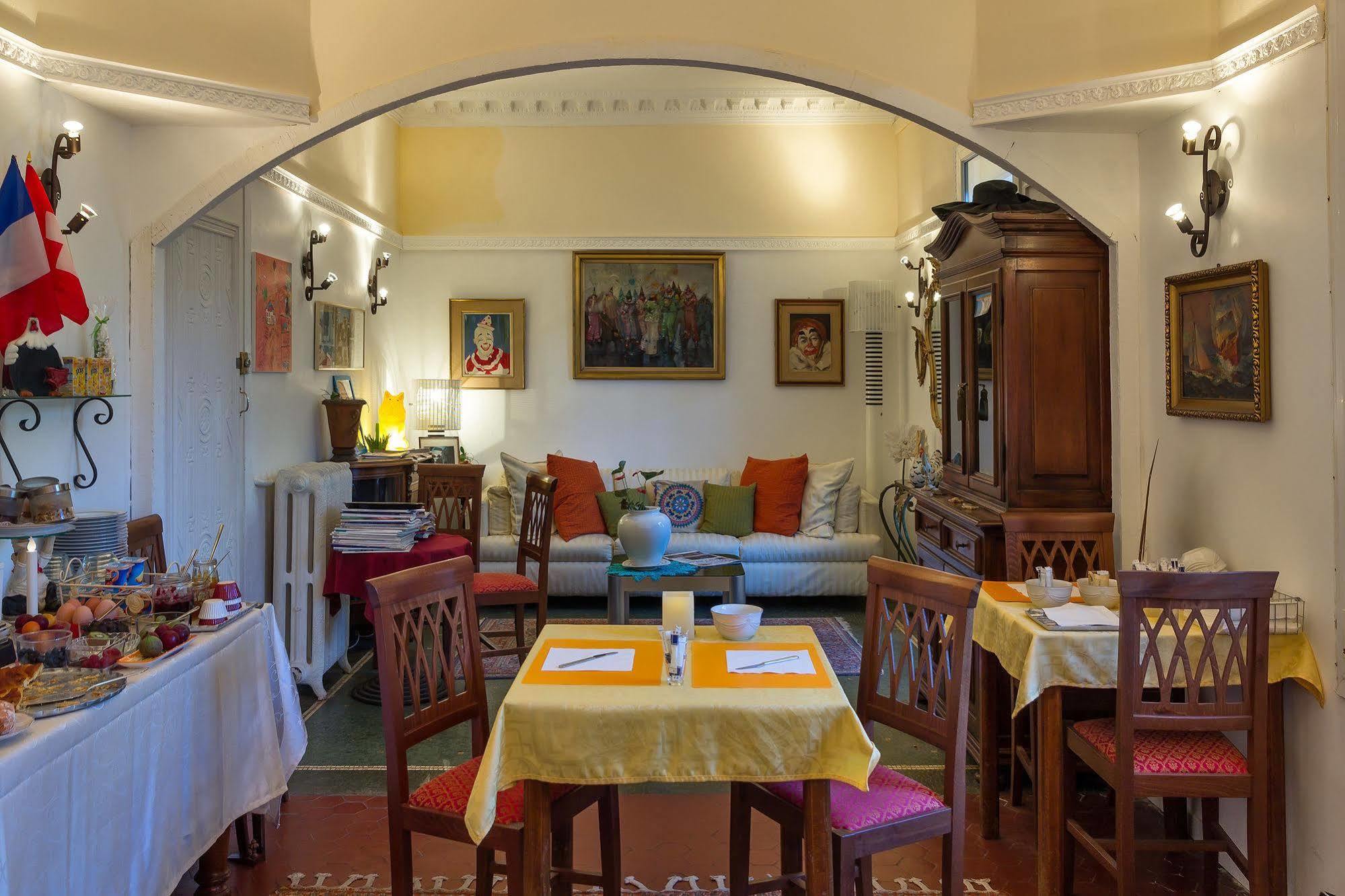 Logis Victorine 2* Nice