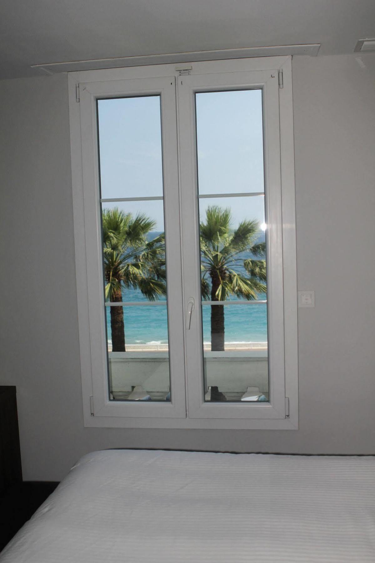 Hotel Flots D'azur Promenade Des 3*