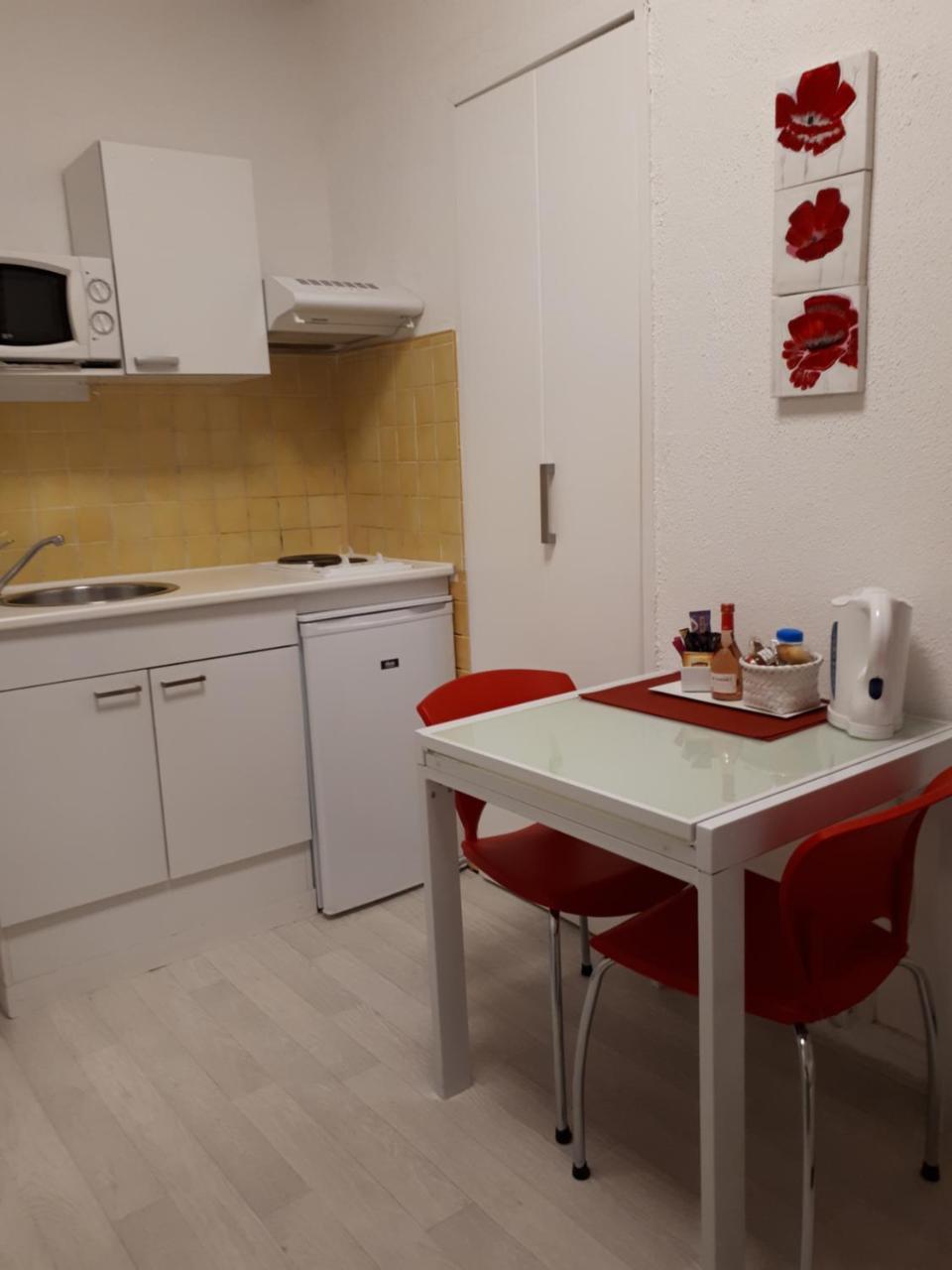 Nice Guesthouse Guest house 3*