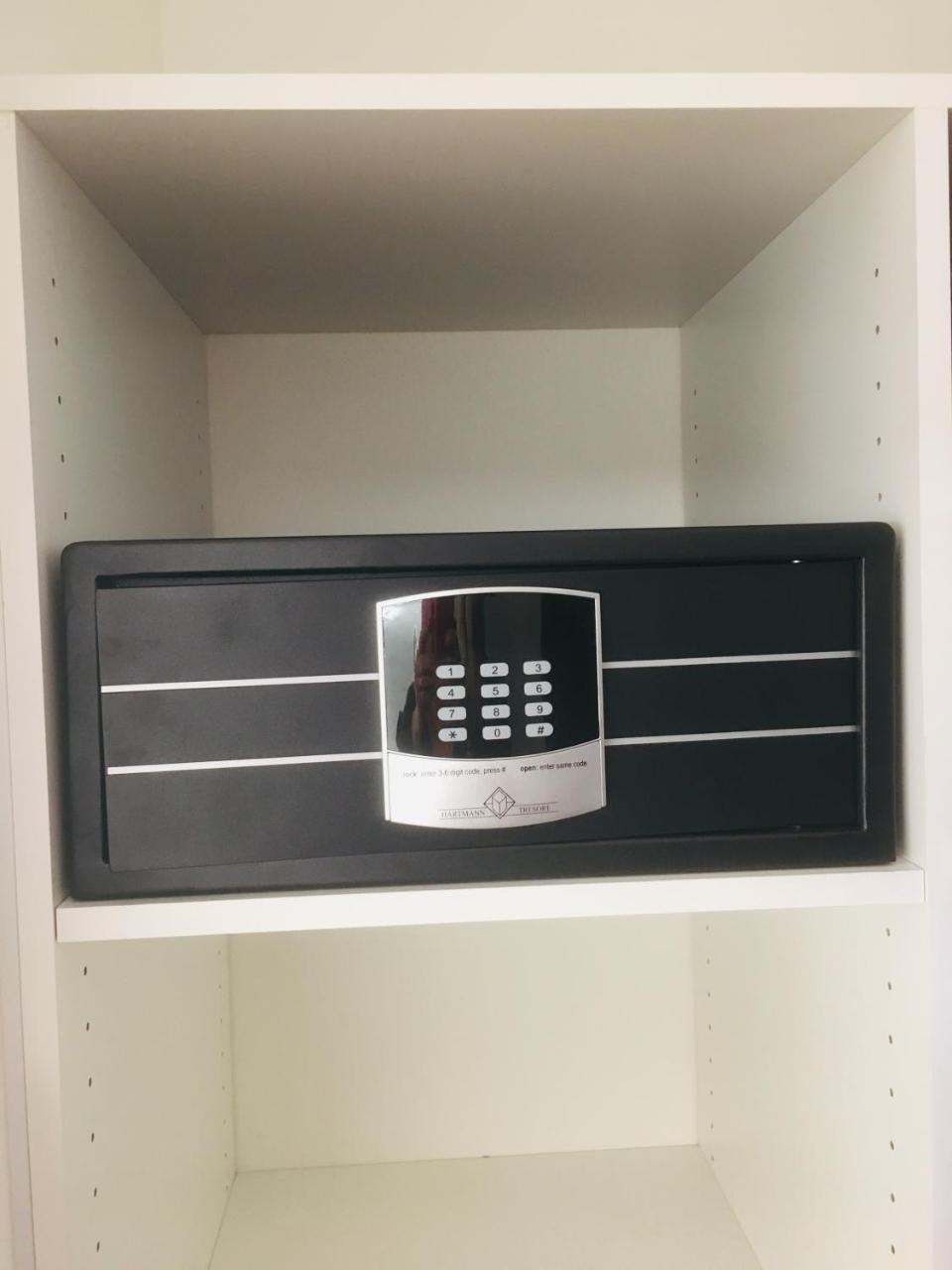 Apartment A Terrasse Ensoleillee & Parking A La Gare Du Sud