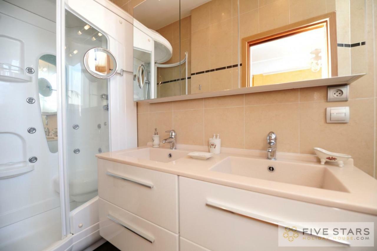 Le Majestic Promenade - Five Stars House * Nice