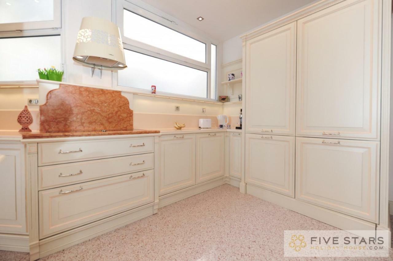 Apartment Le Majestic Promenade - Five Stars House Nice