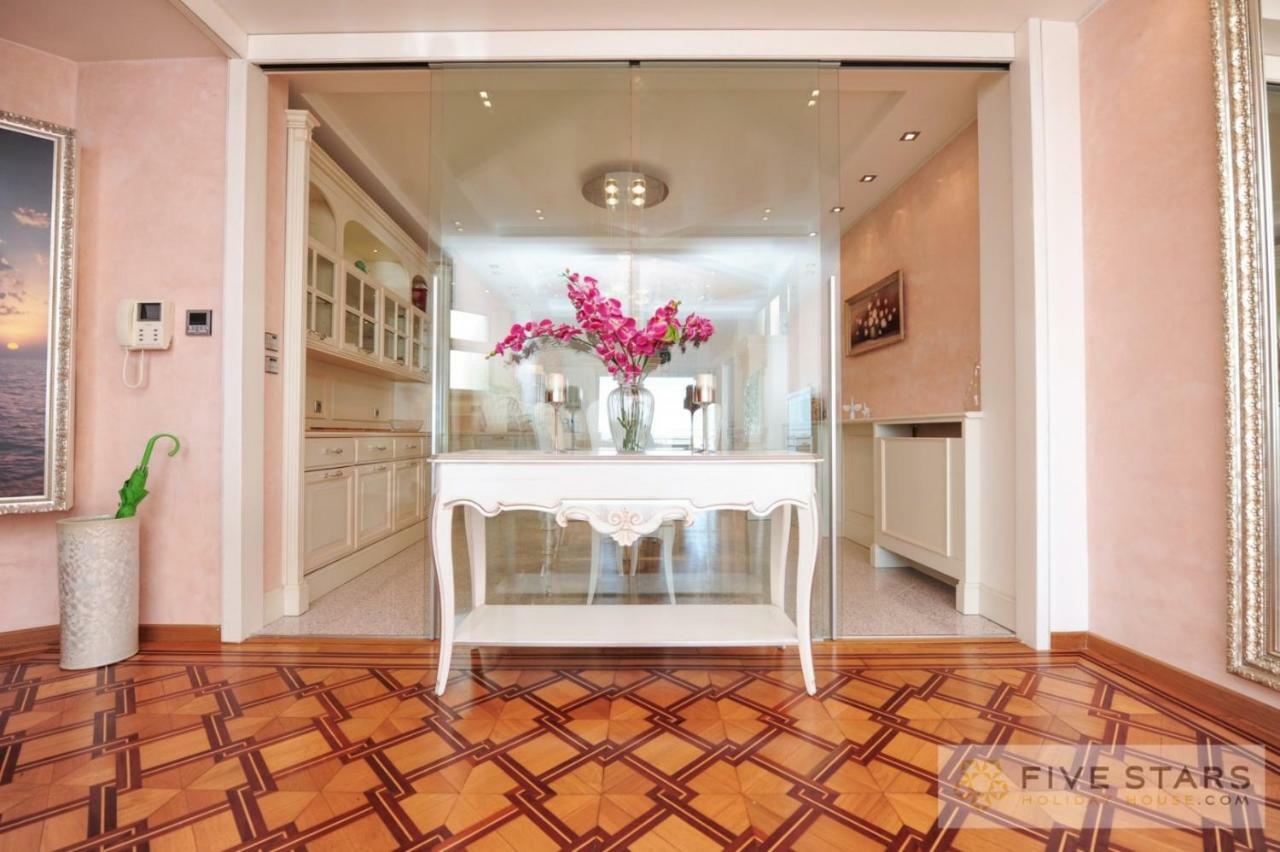 Le Majestic Promenade - Five Stars House Nice