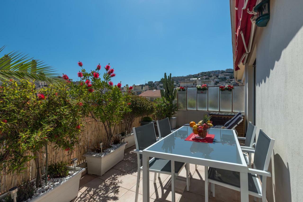 Le Mantega - F2 Moderne,centre Ville, 2 Grandes Terrasses,climatisation, Ascenseur