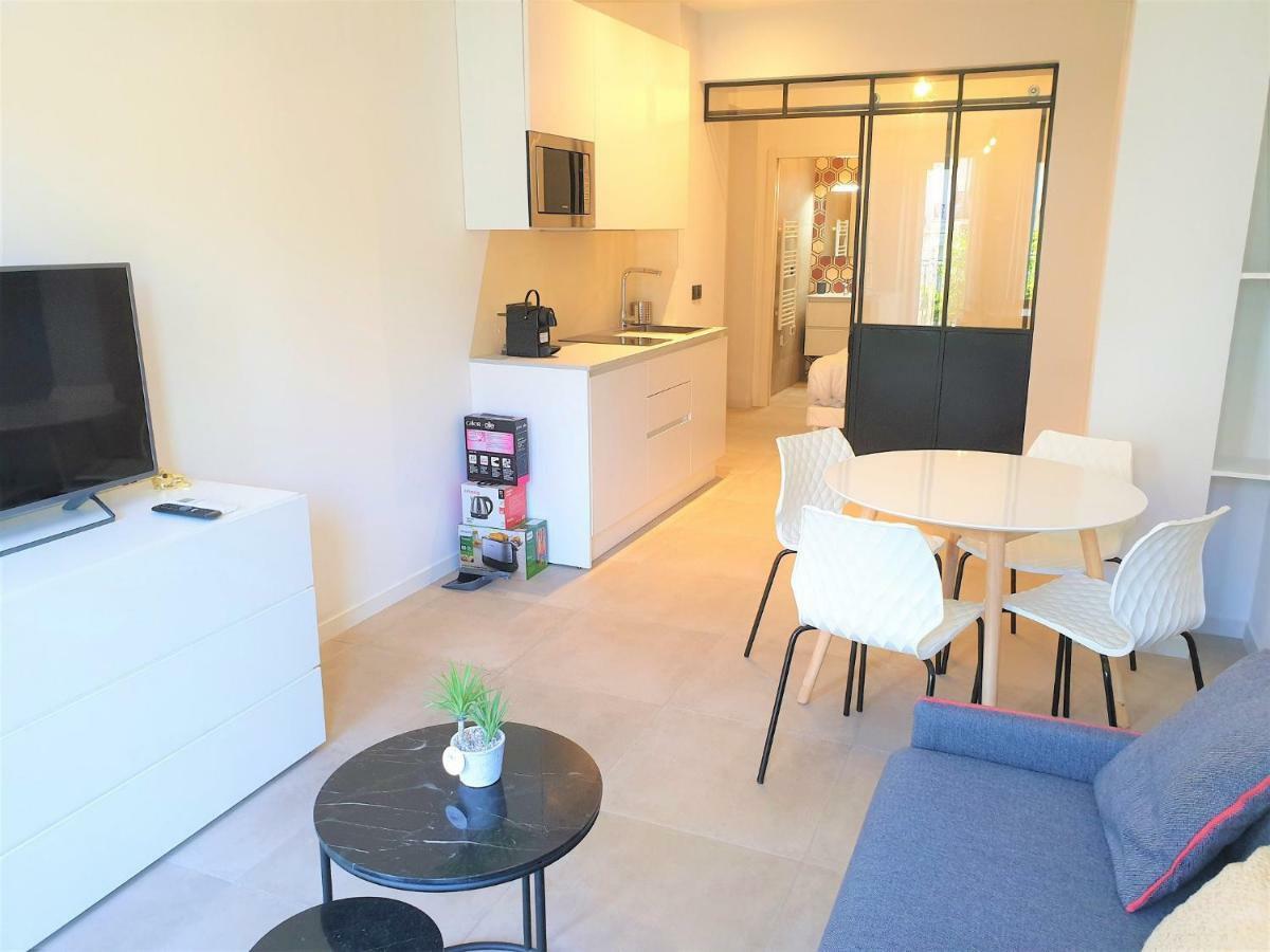Baie Des Anges 2p 304 Apartment *