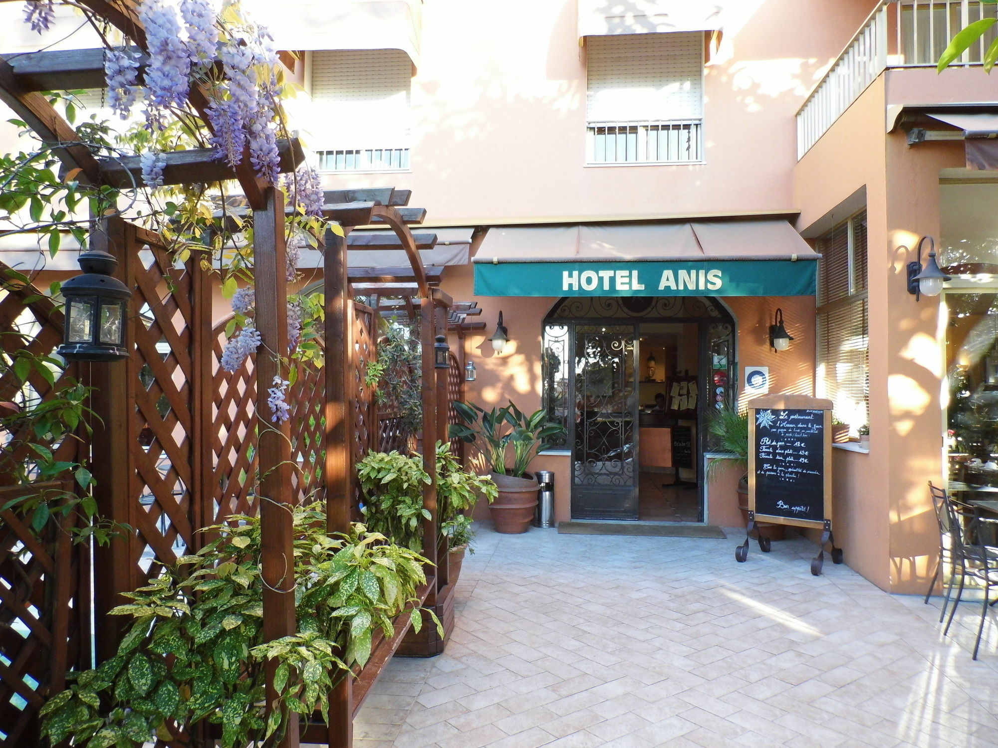 Anis Hotel Nice
