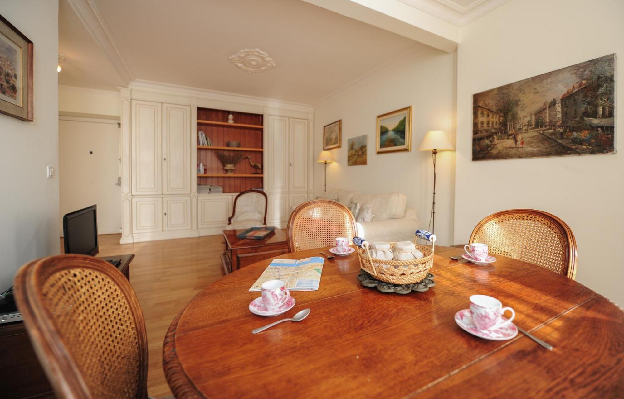 Apartment Clemenceau Centre Five Stars House