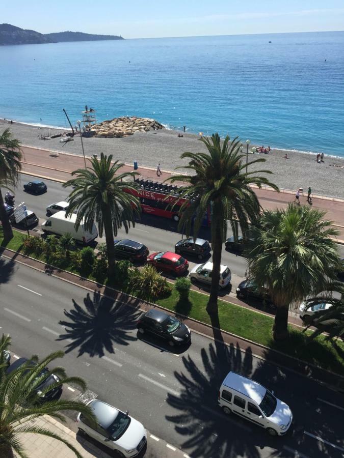Beachfront Promenade Des Appartement
