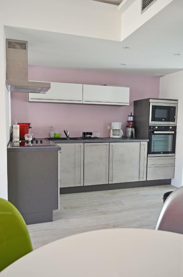 Royal Lux -last Floor, View *