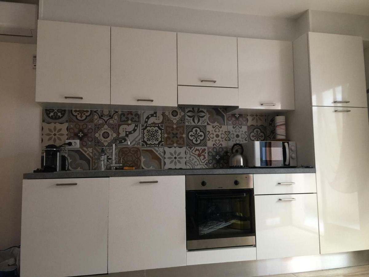 Cosy Poullan, 2-bedroom Apartment, 200 M From The Beach Apartment *