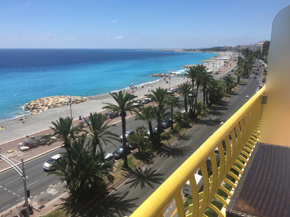 Beachfront Promenade Des Appartement *