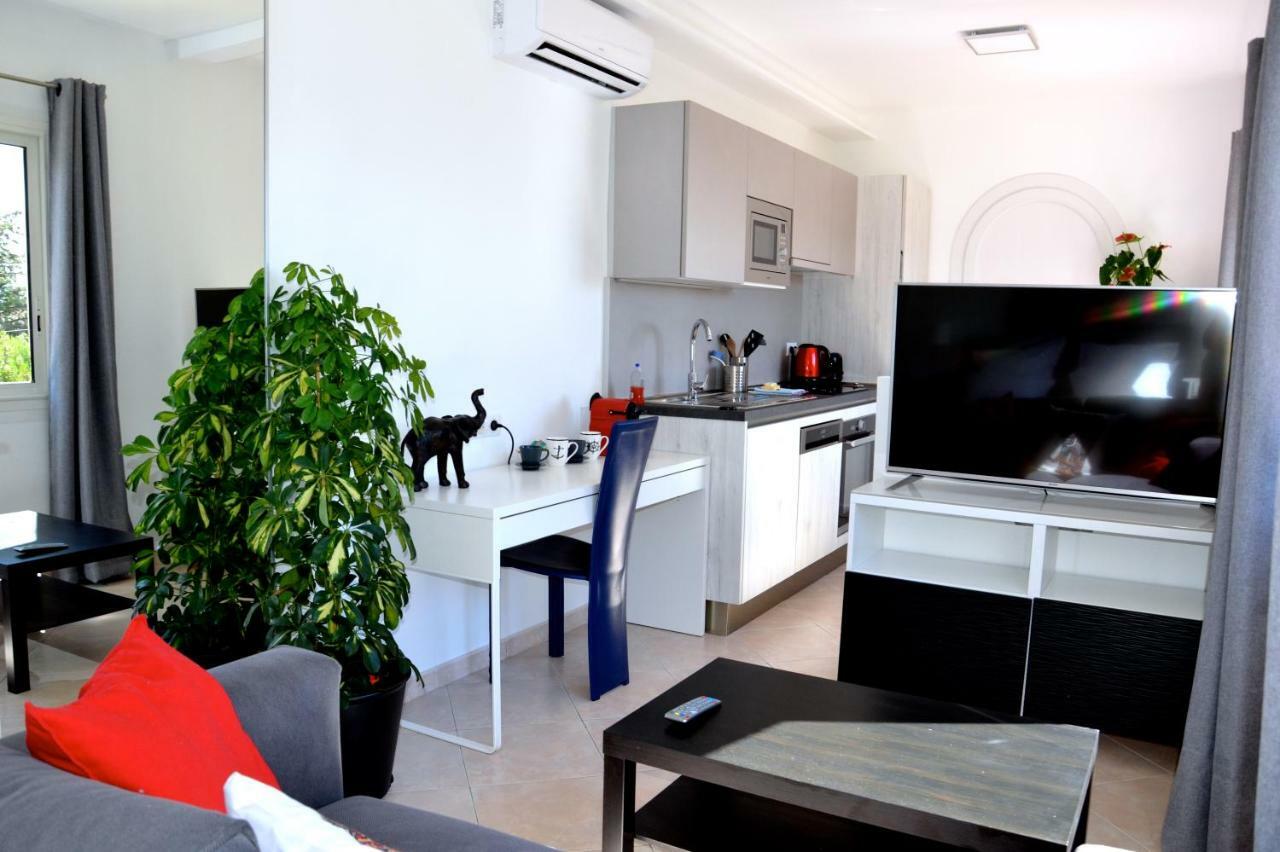 3 Elephants Apartment *