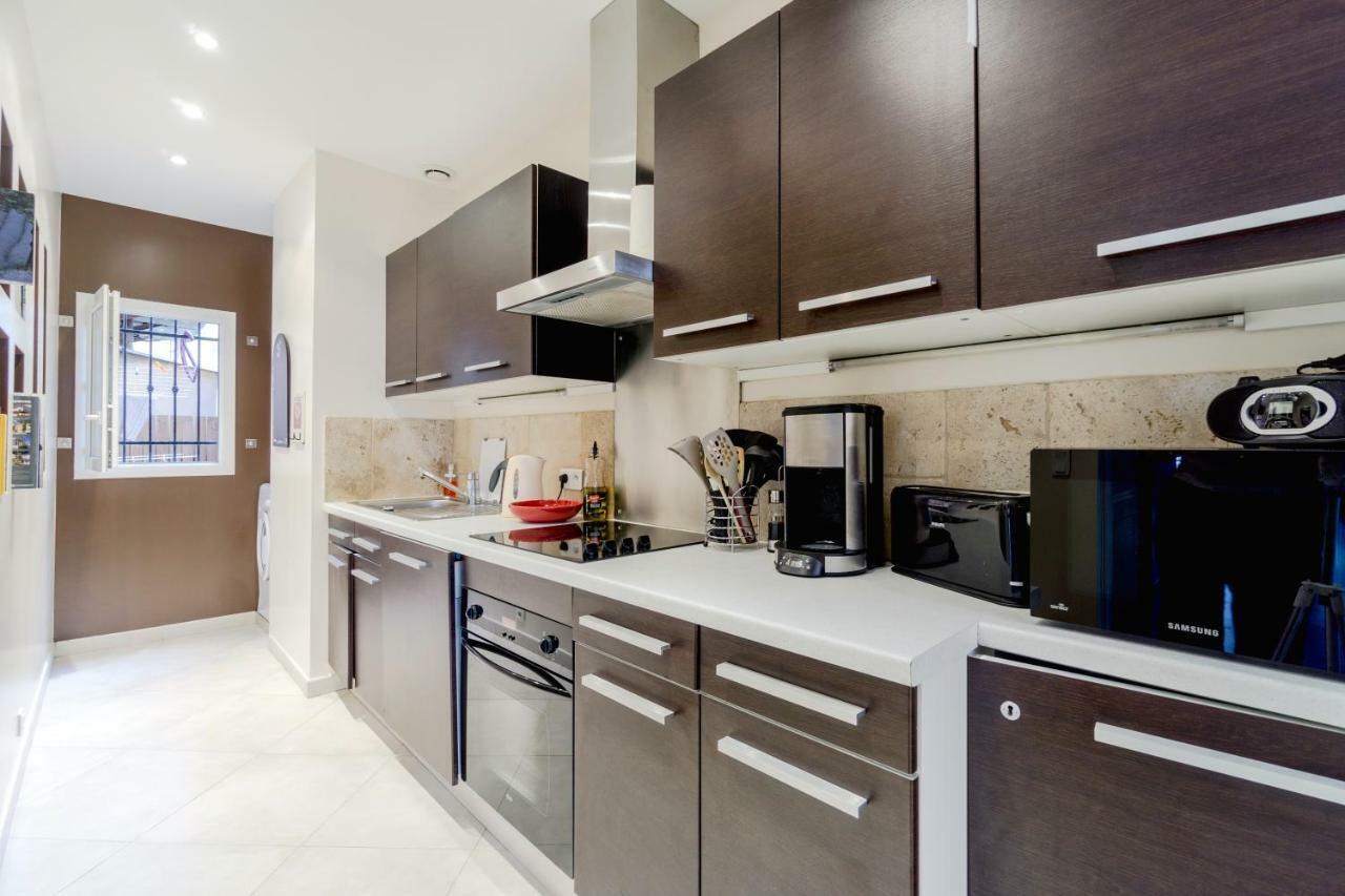 Apartment With Parking In Near The Harbor *