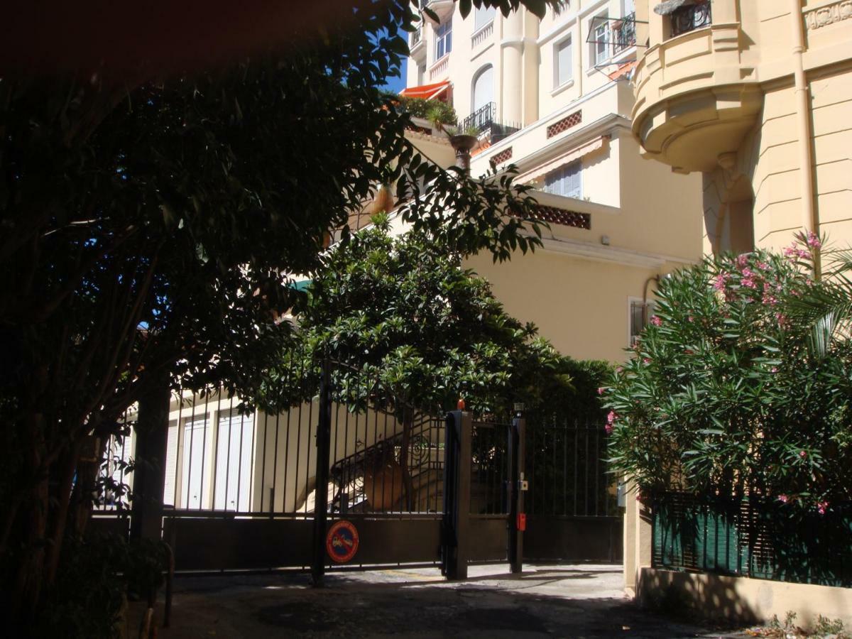 Apartment Castel Mistral *