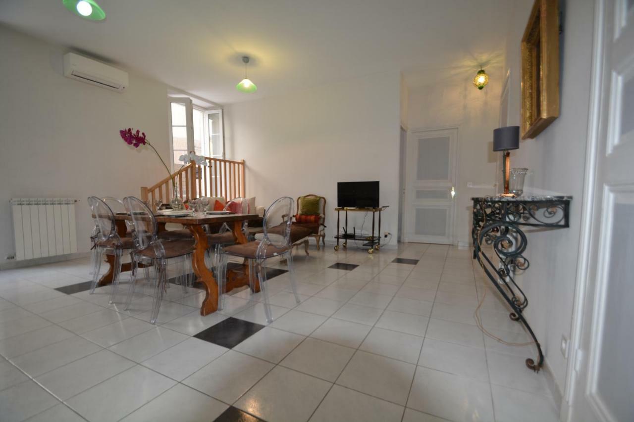 Le Carre D'or Apartment