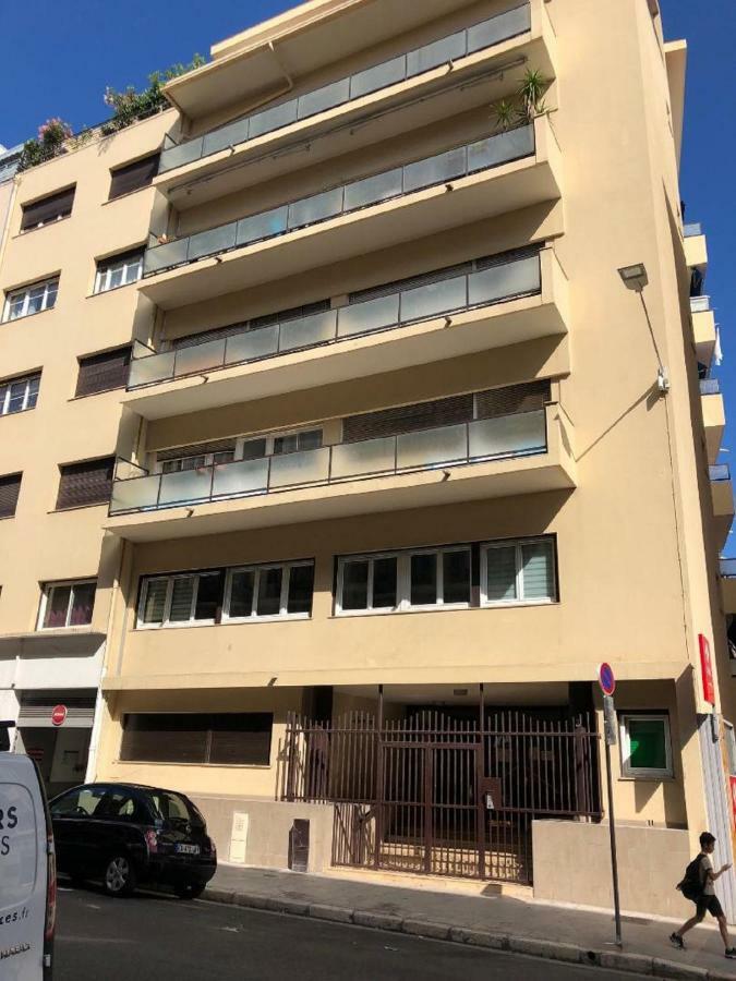 Notre Dame - Huge Sunny Modern 2br Flat - Terrace *