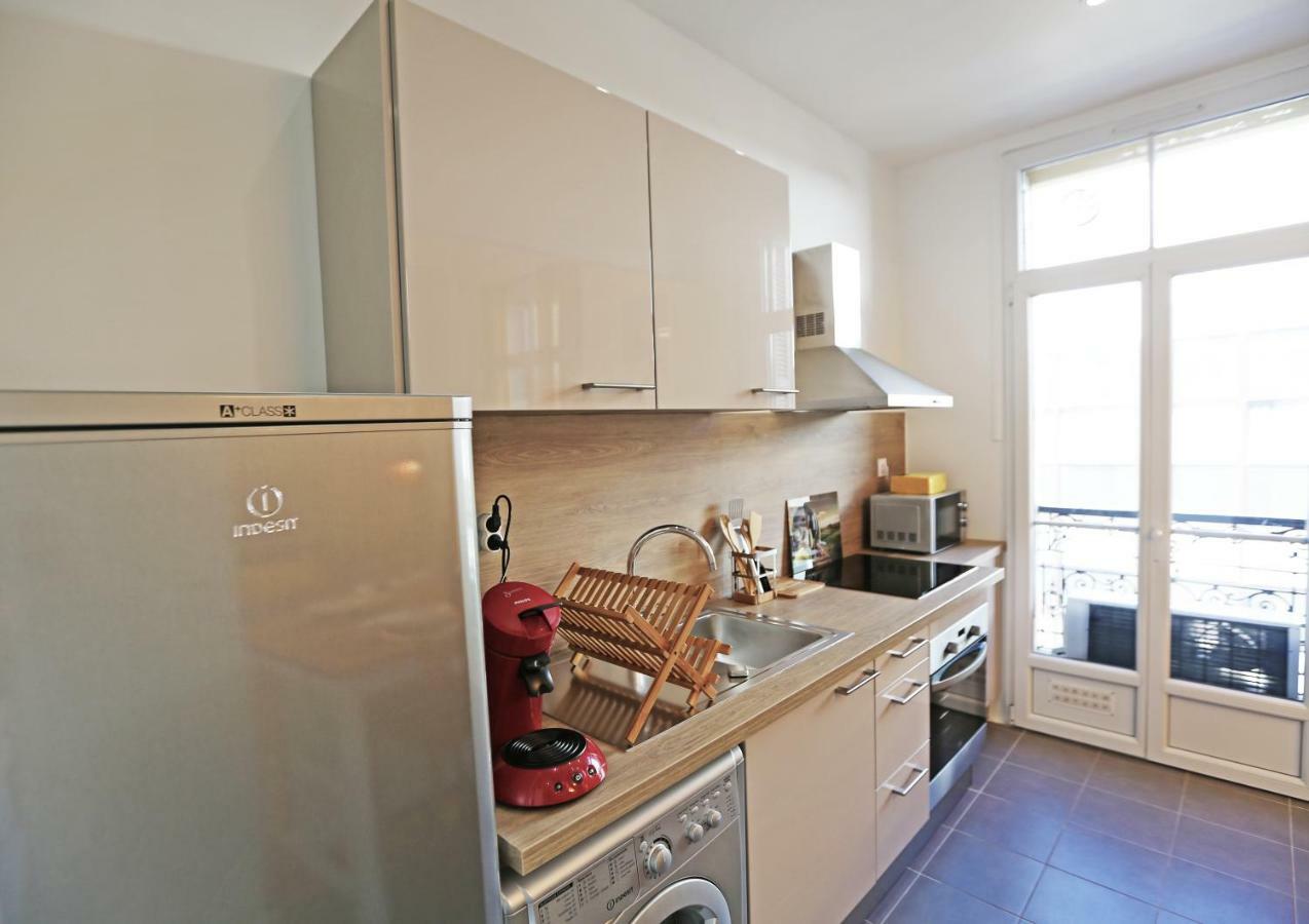 Splendid In The Heart Of *