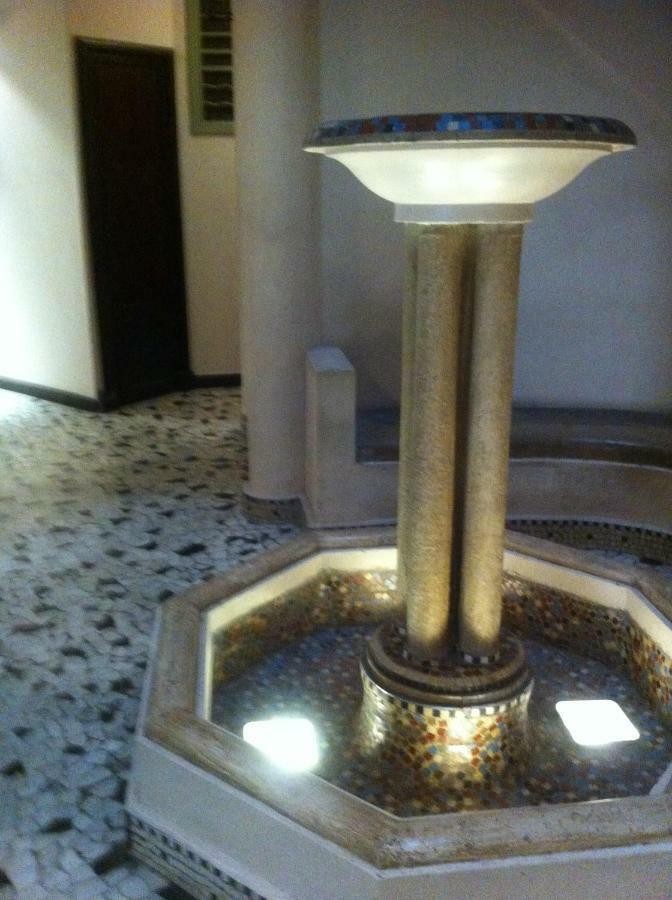 Studio Le Colisee Rue Verdi Apartamento