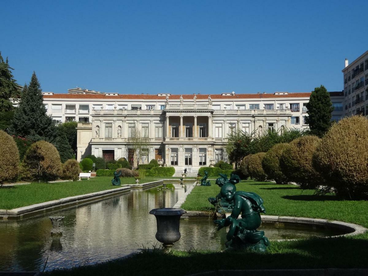 Les Grands Cedres C1 7 Avenue De Fabron Nice