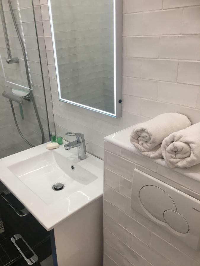 Studio Le Colisee Rue Verdi Apartamento