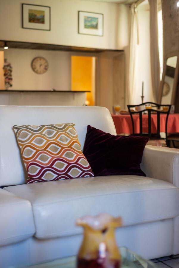 Ah! Charme Et Authentique Avec Parking Apartment Nice