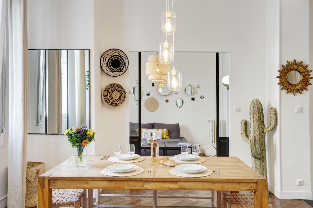 Appartement Le St Francois - Gorgeous Apt Art-deco,lift, A/c, 20 Meters Beach