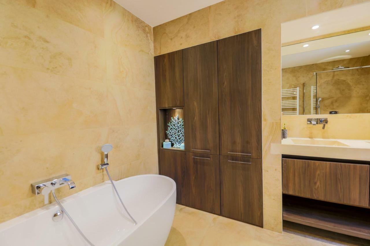 Mont Boron View Vi4176 By Riviera Holiday Homes Villa Nice